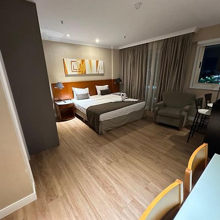 Barra Da Tijuca - 9 - Flat Premium Com Cozinha, Fogao Cooktop, Geladeira Grande, Smart Tv Grande, Lindo E Muitissimo Confortavel, Balsa Para A Praia Gratis E Estacionamento Gratuito Río de Janeiro Exterior foto