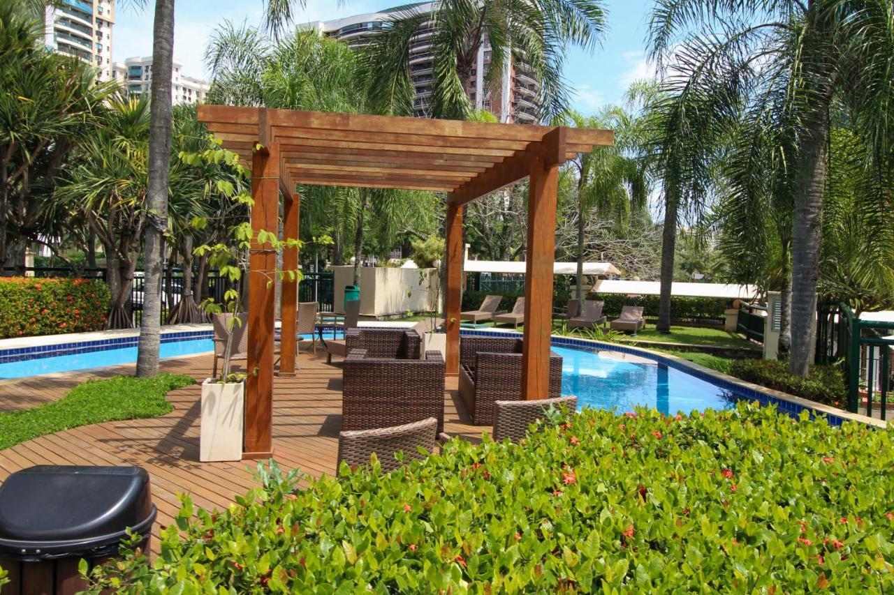 Barra Da Tijuca - 9 - Flat Premium Com Cozinha, Fogao Cooktop, Geladeira Grande, Smart Tv Grande, Lindo E Muitissimo Confortavel, Balsa Para A Praia Gratis E Estacionamento Gratuito Río de Janeiro Exterior foto