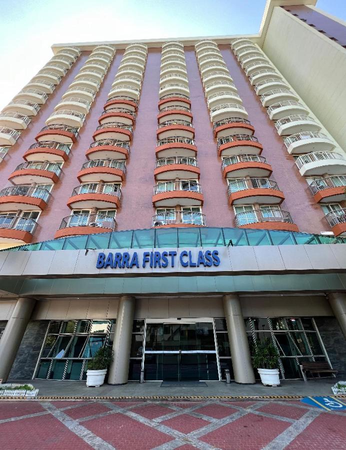 Barra Da Tijuca - 9 - Flat Premium Com Cozinha, Fogao Cooktop, Geladeira Grande, Smart Tv Grande, Lindo E Muitissimo Confortavel, Balsa Para A Praia Gratis E Estacionamento Gratuito Río de Janeiro Exterior foto